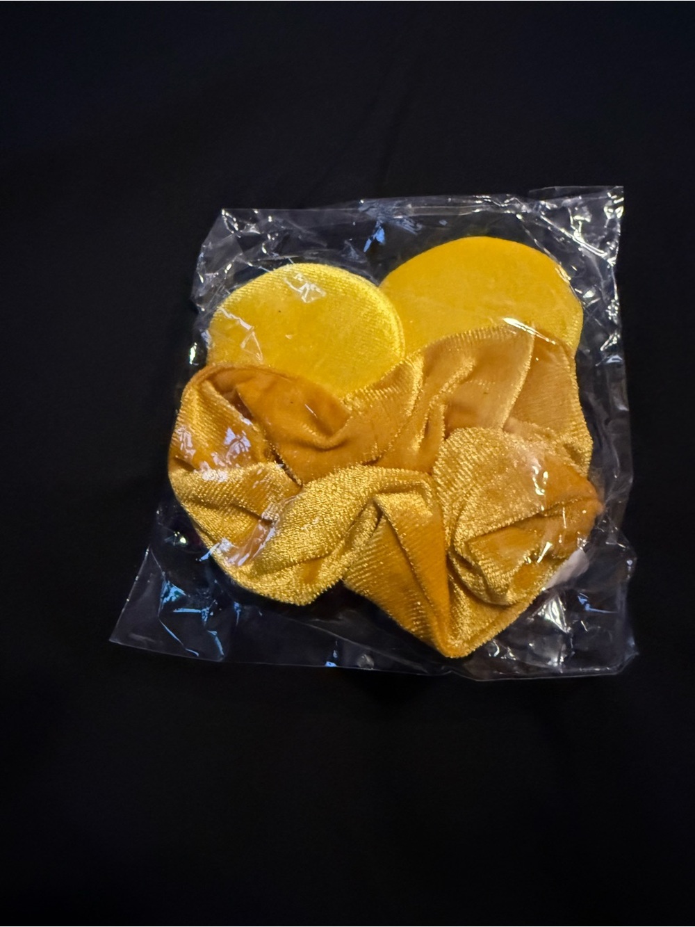 Winnie The Pooh Hair Scrunchie - Picture 5 of 7